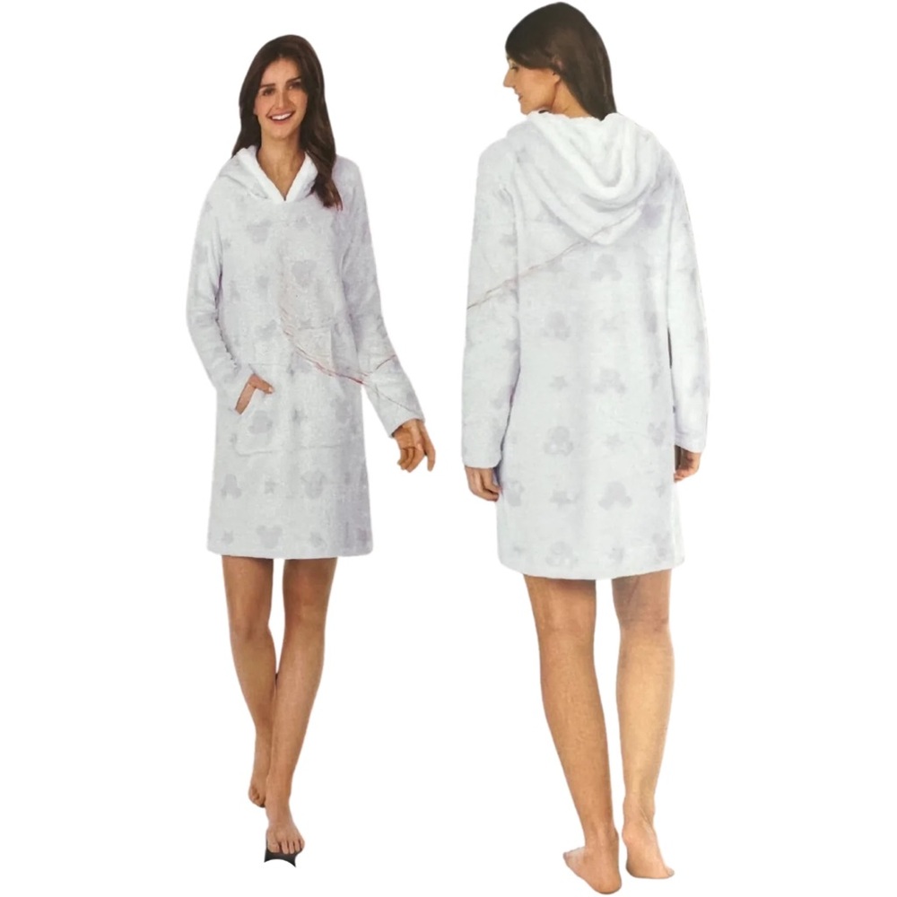 Disney Women's White Hooded Fuzzy Robe With Hood